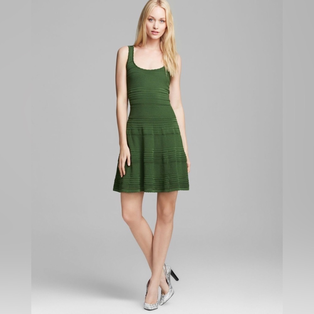 Torn By Ronny Kobo Green Fit & Flare Knit Dress Size Medium Elegant Sleeveless